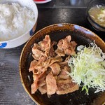 クイン - 生姜焼き定食