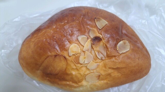 MILK IN BREAD （ミルク イン ブレッド） - 北13条東/パン