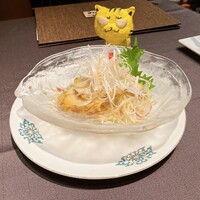華都飯店 OsakaMetro本町ビル店 - 鮑の姿盛り冷菜　3,600円(税込)