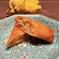 華都飯店 OsakaMetro本町ビル店 - 春巻　400円(税込)
