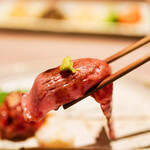 近江うし 焼肉 にくTATSU - 