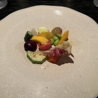 ラ・ボンヌターブル - 