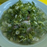 味心 - 塩とんこつラーメン　バリカタ ネギ盛り　680円