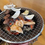 焼肉処 まるます家 - 