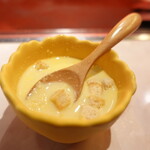 月 - お通し　冷たいスープ　300円