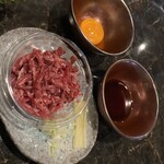 炭火焼肉 楽牛園 - 