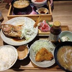 熱海おさかな・大食堂 - 