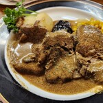 Saint Germain - Beef Tongue – Close-up of the Stew