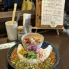 路地裏キッチン ヨネモンカレー