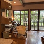 カフェ・ル・プティ・ニ・トロワ - 