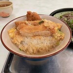 大衆食堂ちとせ - かつ断層