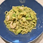 Italian Kitchen VANSAN - エビとアボカドのジェノバ風