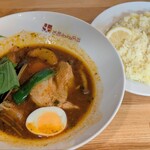 イエローカンパニー - チキン＆ベジタブル¥1,280