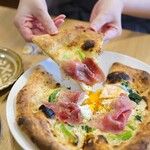 Pizzeria NICOLA - 8月1日より曜日別イベントを開催♪エビス生ビール290円など日替わりでご用意♪
