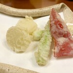 つきじ治作 - 小玉ねぎ　アスパラ