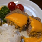 キッチン ブルー グローブ - テリーヌをカット