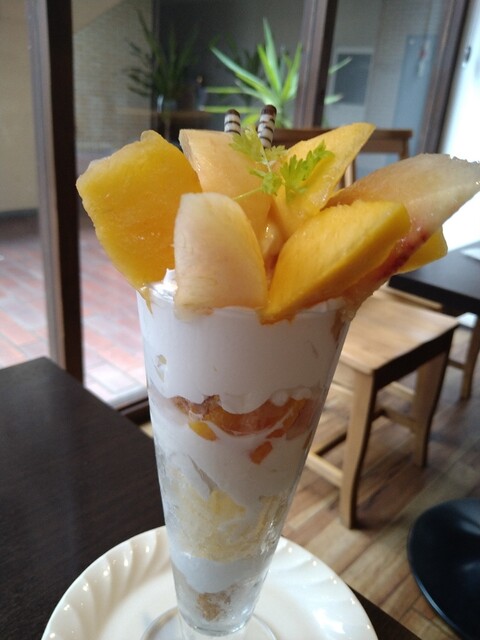Ichigo 1CHIJYU FRUITCAFE Tada Ten - Tada/Cafe | Tabelog