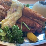 カフェ＆洋食屋ホーム〜Felice〜 - タルタルソースとの相性も抜群です。