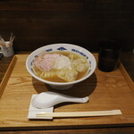 NIBOSHI MANIA - シャカリキ煮干ワンタン麺着丼