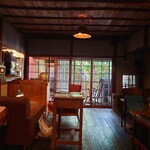 cafe zuccu - 内観の一部❤️凄く素敵なソファ席2ｹ所(≧▽≦)