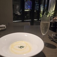 COLONIAL BEACH 横浜ハンマーヘッド - 