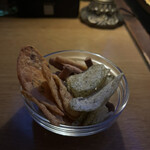 NEO SHOT BAR　深海の洞窟 - バーチャーム