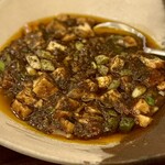 ドラゴン ショクドウ - ドラゴン定番の麻婆豆腐