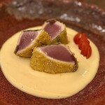 ドラゴン ショクドウ - かつおのレアカツ、激ウマ