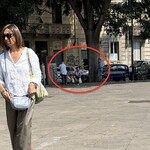 JUST BAKED Popular Potatoes - 「おう、あの女、どうだ。」などと評論しながら一日を過ごす木陰で屯している年配者たち