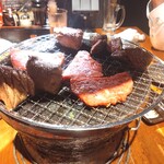 炭火焼肉ぐら - 