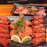 炭火焼肉ぐら - 