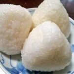 道の駅三本木やまなみ  - やっぱり塩むすびでしょ！(๑´ㅂ`๑)