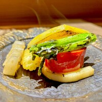 隼 - シンプルに野菜炒め　野菜の甘みが引き出されてますね♫