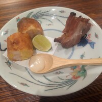 の弥七 - 海老とトウモロコシの春巻 叉焼