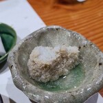 鮨匠 のむら - ④海藤花(真蛸の真子)(鹿児島県開聞岳沖産)
      粒が綺麗に立っており、薄味の味付けで上品で穏やかな旨みを楽しみました