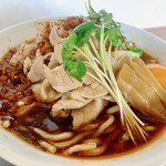 麺屋　たか - スープは思ったより辛くなかったです