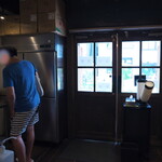 NIBOSHI MANIA - 店内入り口方向(左側）