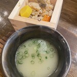 本格焼鳥大名へて - 炊き込み飯&水炊きスープ