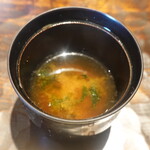 鮨 三心 - 赤出汁