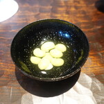 鮨 三心 - 僕茶豆(新潟県産)のお浸し
