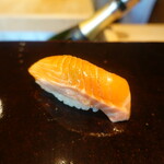 鮨 三心 - 琵琶鱒(滋賀県琵琶湖産)【追加