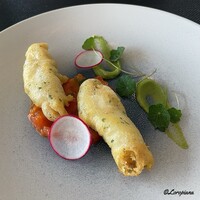 DADA - 河豚のフリット ブロッコリーのピュレとサルサソース