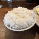 とんかつ かつせい - ご飯大盛りはタップリです。