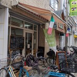 東十条 Bistrattoria - 入口