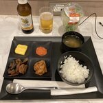 SAKURA LOUNGE - 和御膳とサラダ