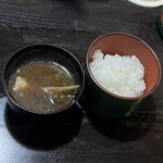 旅館山翠 - ご飯物　　小国産あきげしき
      汁物　　　赤出汁