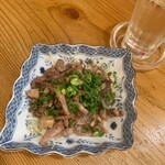 魚男 - モツ炒め（まぐろ）