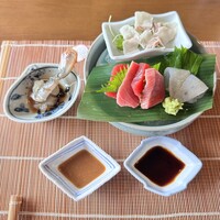 千松しま - 渡り蟹紹興酒漬け　お造り（くじら、まぐろ、ハゼ）