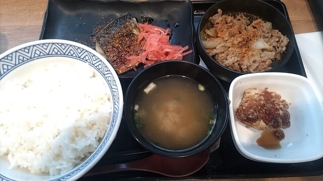 тљЅжЄјт&laquo;Х С╗ЎтЈ░жДЁТЮ▒тЈБт║Ќ - С╗ЎтЈ░№╝ѕуЅЏСИ╝№╝Ѕの写真