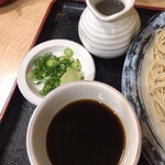 繁昌そば  - 出汁が濃い